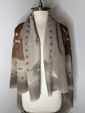 Mondi  100% Wool and Made in Italy Brown and Gray Ombre Wrap